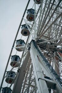 テーマパークで家族が楽しめる宿泊パックはどれがおすすめ？