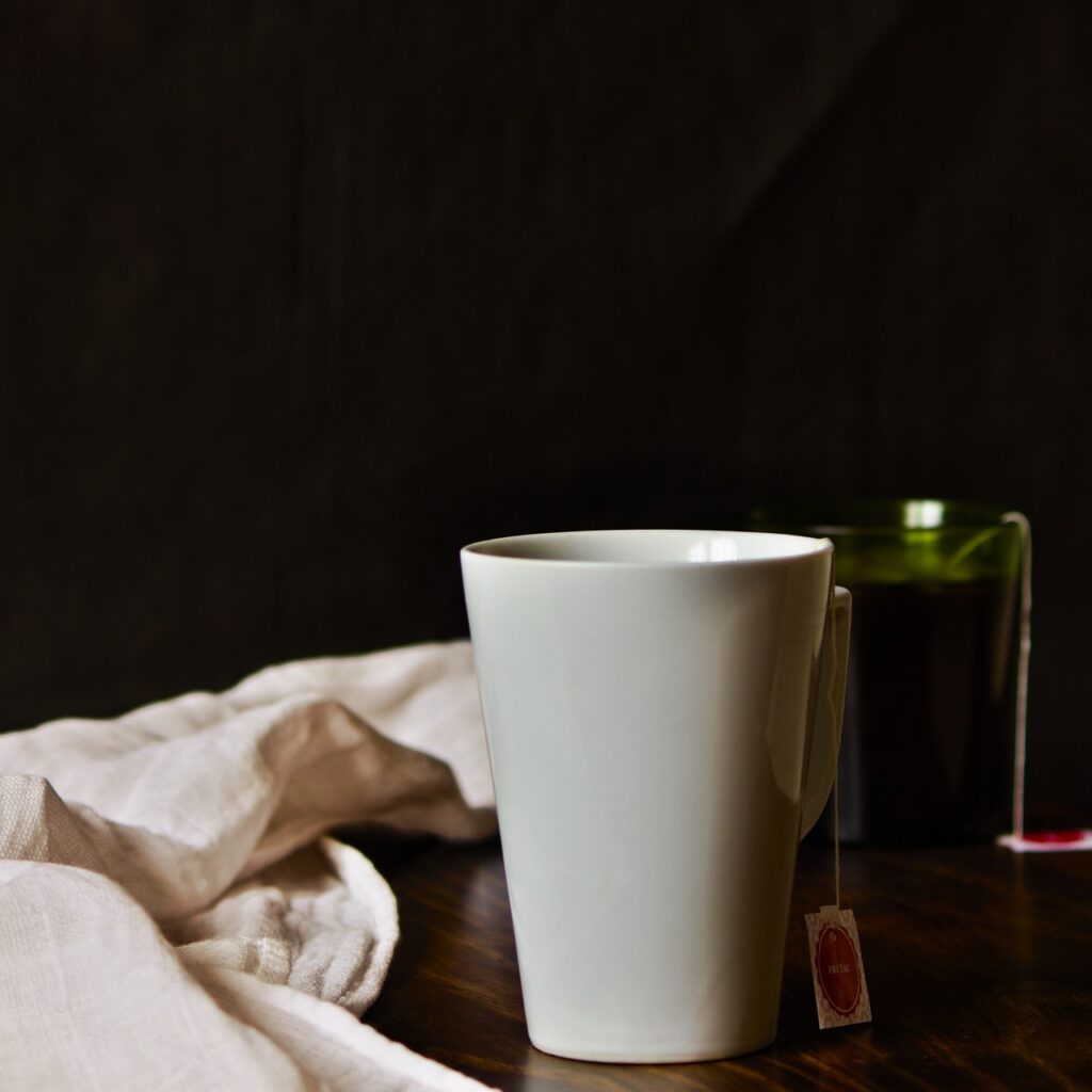 家族旅行中の子供の水分補給はどれくらいが必要？