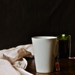 家族旅行中の子供の水分補給はどれくらいが必要？