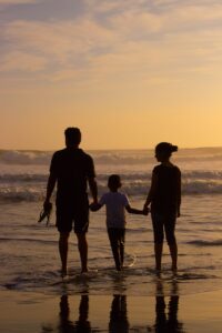ゴールデンウィークにおすすめの家族旅行で楽しめる工場見学は子供にどんな体験を提供する？